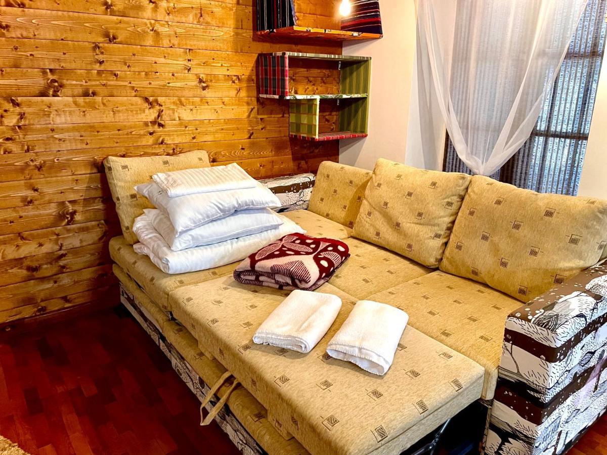 Apartament Apartament Rustic In Centrul Istoric Braszów Zewnętrze zdjęcie